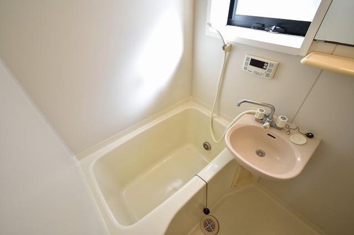 コーポ菅原B101の風呂