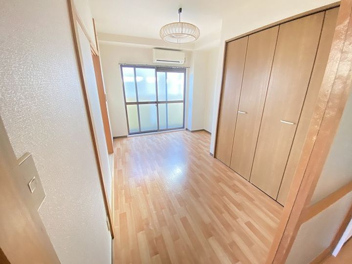 大阪府堺市西区浜寺昭和町3丁(マンション)の賃貸物件201の寝室