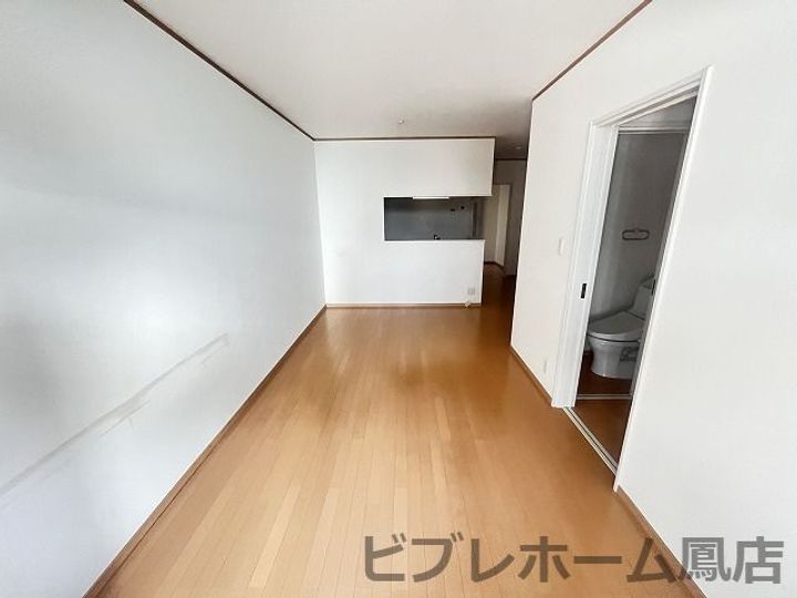 大阪府和泉市黒鳥町2丁目(アパート)の賃貸物件の居間