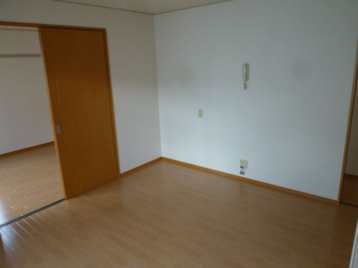大阪府泉大津市板原町1丁目(アパート)の賃貸物件の寝室