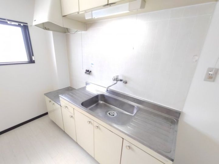 大阪府高石市羽衣1丁目(マンション)の賃貸物件403のキッチン