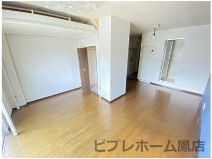大阪府和泉市池上町(マンション)の賃貸物件の居間