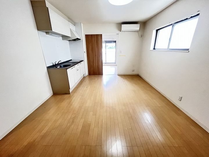 大阪府高石市羽衣1丁目(アパート)の賃貸物件の居間