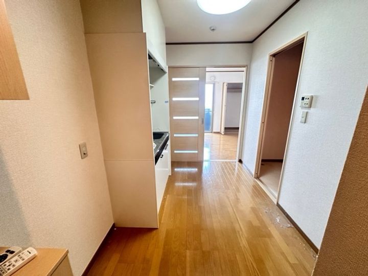 大阪府和泉市府中町4丁目(マンション)の賃貸物件の内装