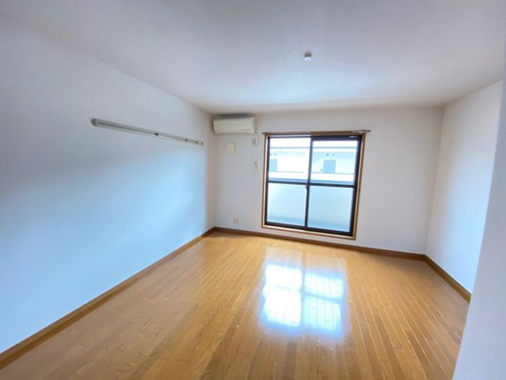 大阪府泉大津市式内町(アパート)の賃貸物件の居間