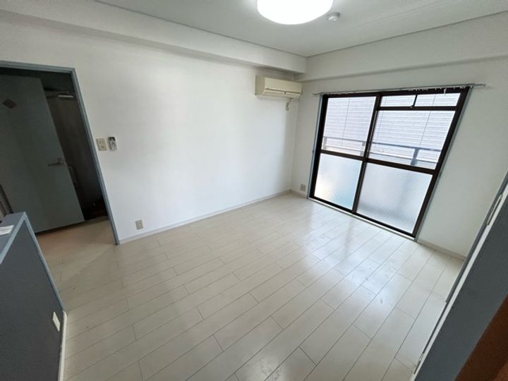 大阪府堺市西区鳳中町7丁(マンション)の賃貸物件の寝室