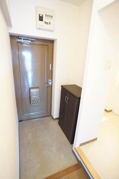 マンション歩の玄関