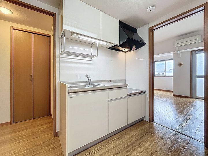 アルベルゴ三松館303のキッチン