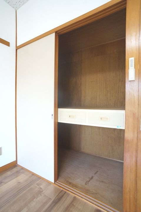 カレッジハイツI202の内装
