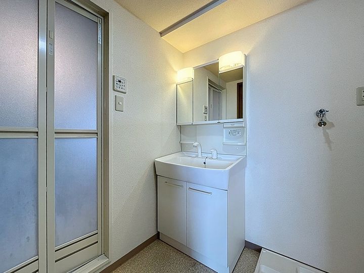 アルベルゴ三松館402の内装