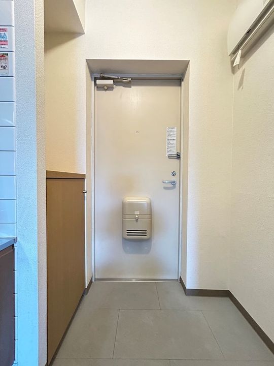 アソシエの玄関
