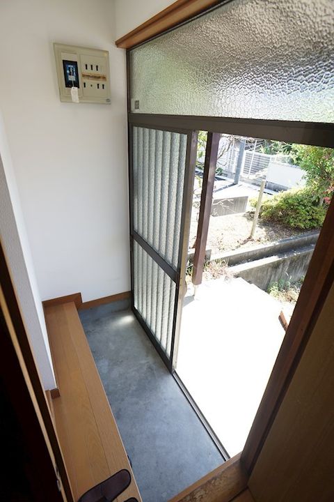 玄関