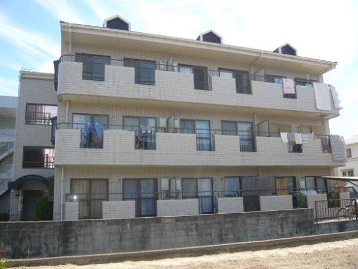 KDビルドIIの外観