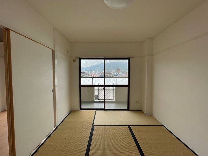 KDビルドIIの寝室