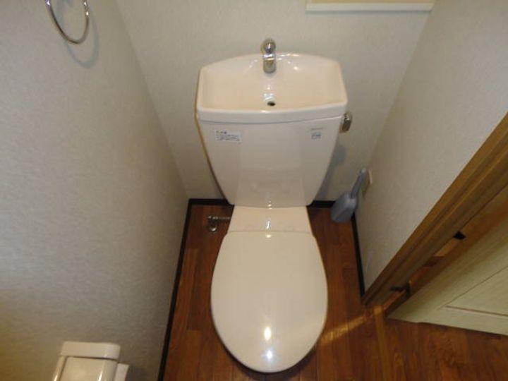 ルネス五日市102の内装