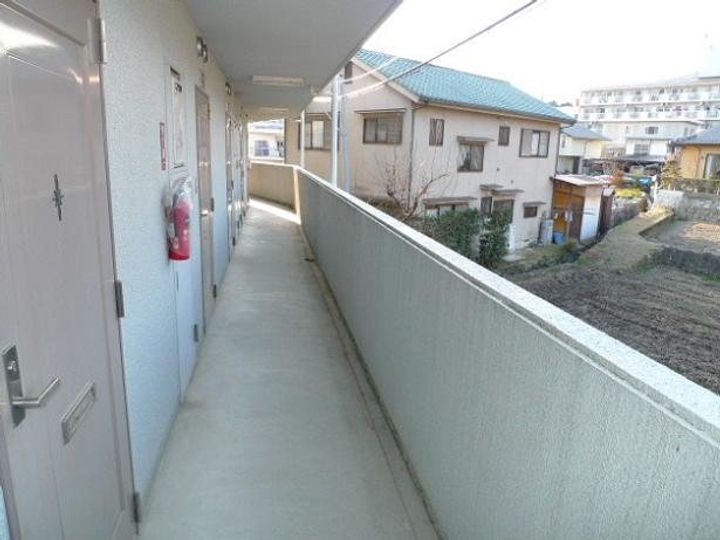 C&Cミヤケ302の内装