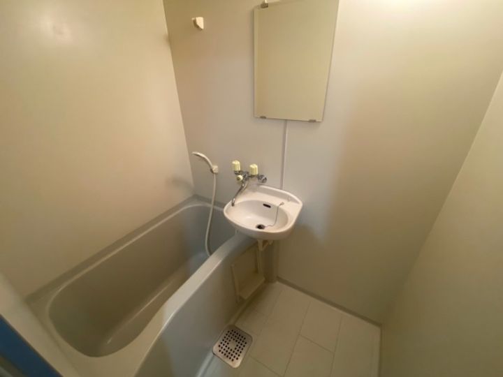 フォルム牛田新町0801の風呂