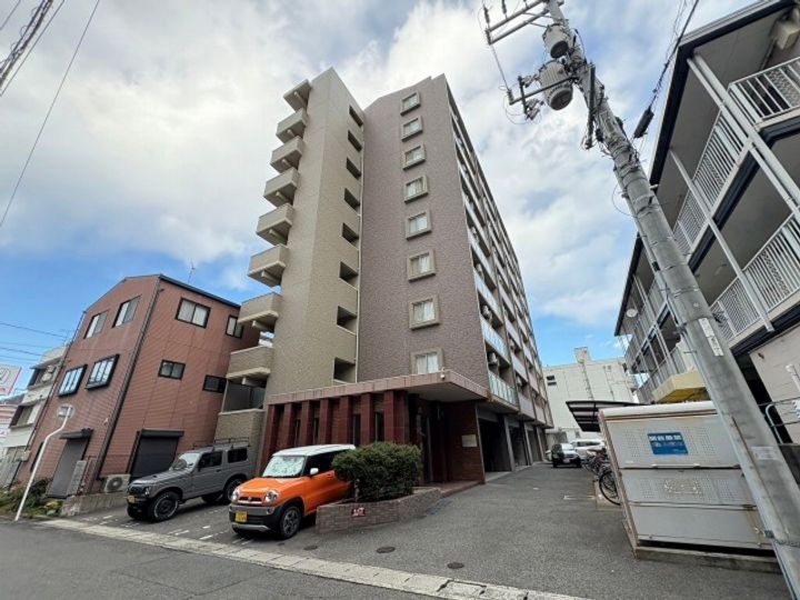 グローリの外観