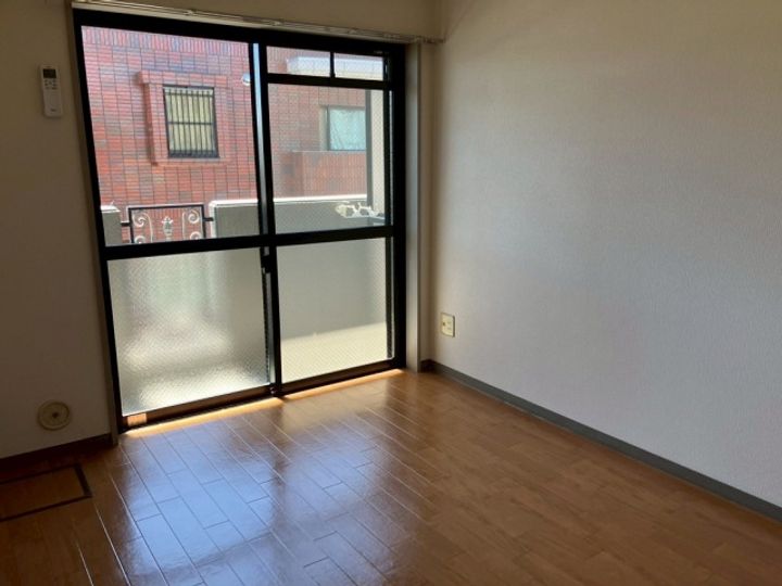 Rigid Three0302の居間