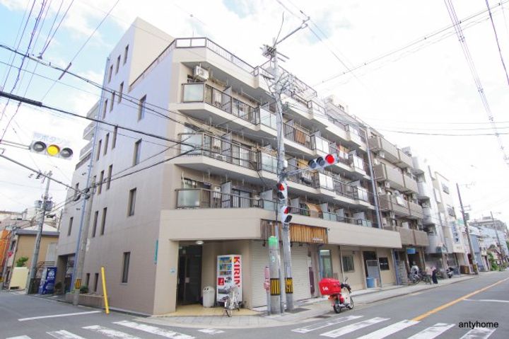 シャトー都島の外観