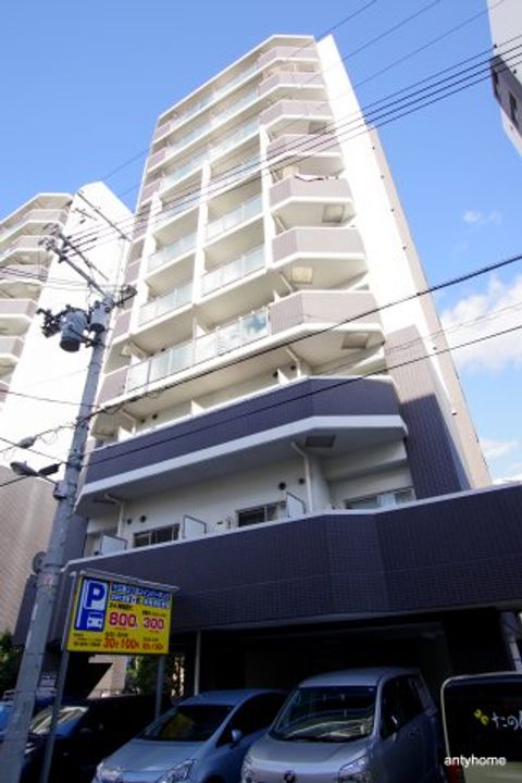 Gramercy Juso-higashi 2ndの外観