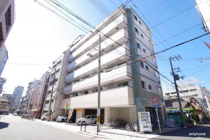 メゾンドアヴェル4の外観