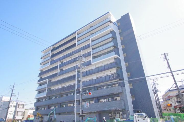 プレサンス新大阪イオリアの外観