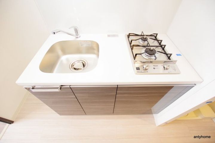 プレサンス新大阪イオリアのキッチン