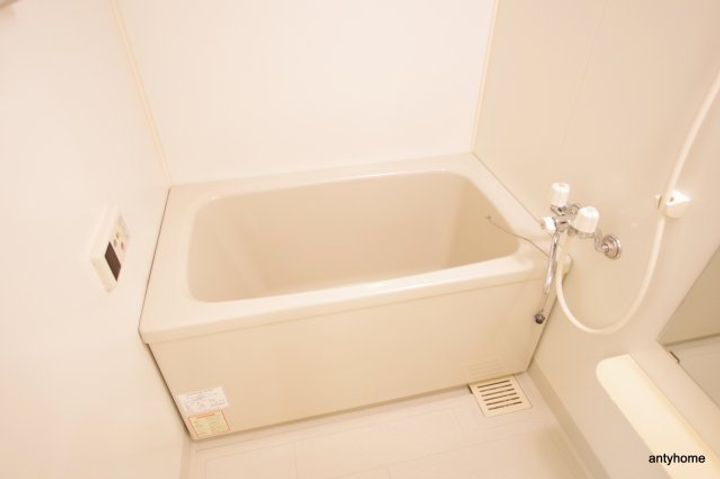 大阪府大阪市北区西天満4丁目(マンション)の賃貸物件の風呂