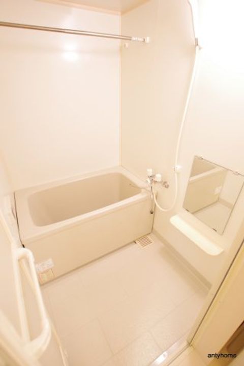 大阪府大阪市北区西天満4丁目(マンション)の賃貸物件の風呂