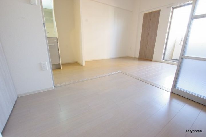 大阪府大阪市淀川区宮原2丁目(マンション)の賃貸物件の寝室