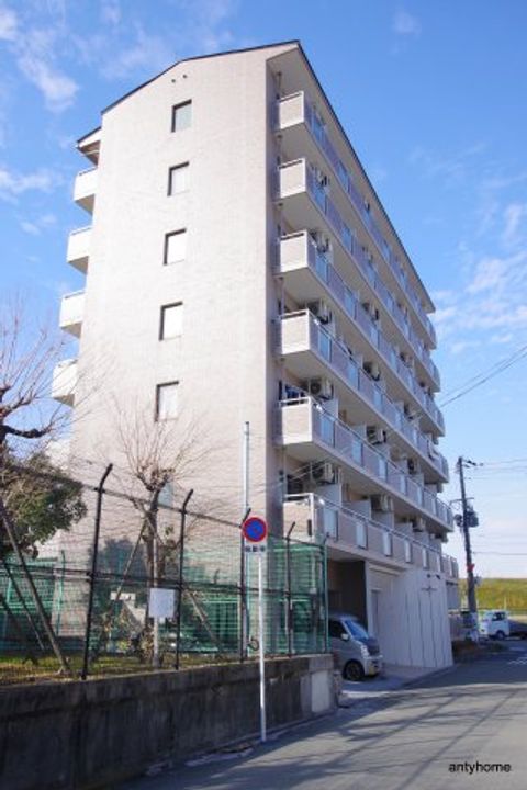 大阪府大阪市北区大淀北1丁目(マンション)の賃貸物件の外観