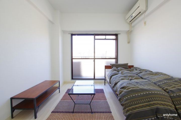 大阪府大阪市北区大淀北1丁目(マンション)の賃貸物件の居間