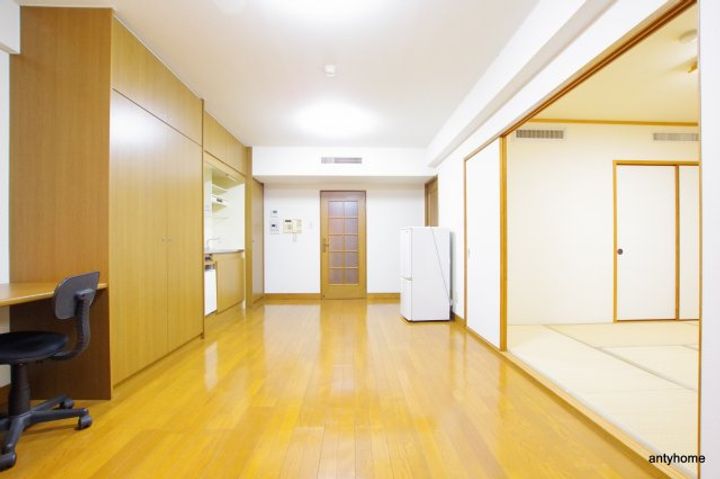 大阪府大阪市淀川区東三国4丁目(マンション)の賃貸物件の居間