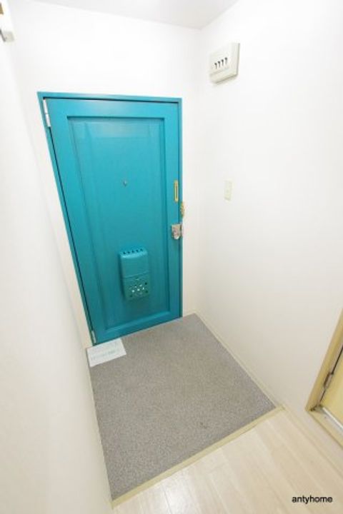 大阪府大阪市北区国分寺2丁目(マンション)の賃貸物件の玄関