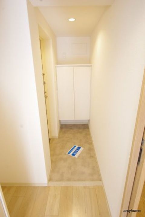 大阪府大阪市北区西天満3丁目(マンション)の賃貸物件の玄関
