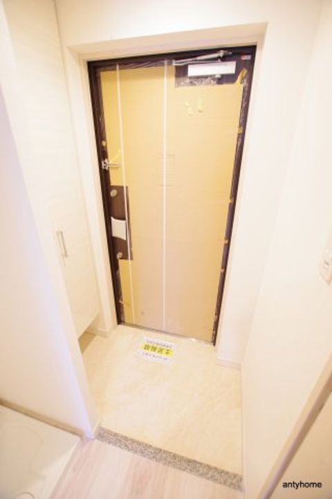 ファーストフィオーレ梅田イーストの玄関