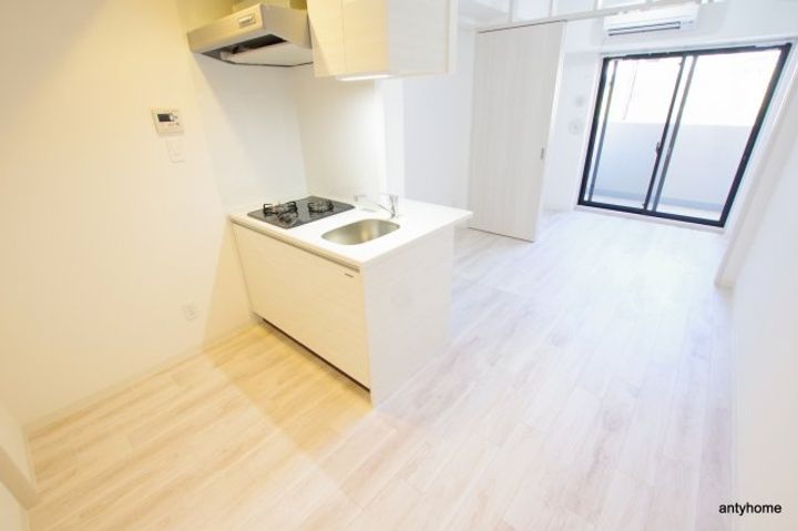 ファーストフィオーレ梅田イーストの居間