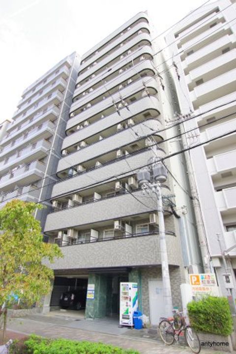 アーデン新大阪の外観