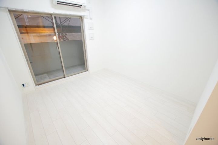 大阪府大阪市都島区中野町1丁目(マンション)の賃貸物件の居間