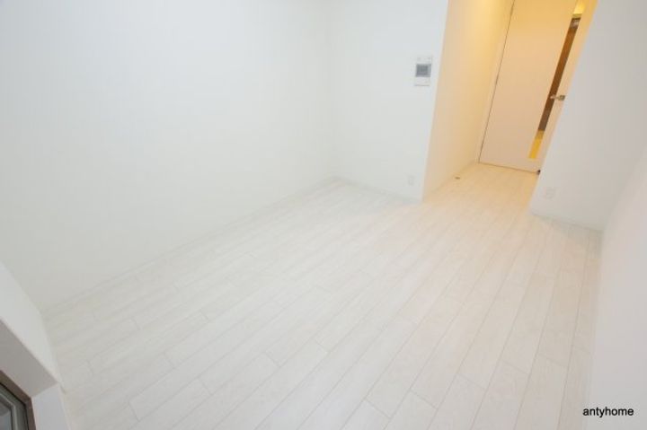 大阪府大阪市都島区中野町1丁目(マンション)の賃貸物件の居間