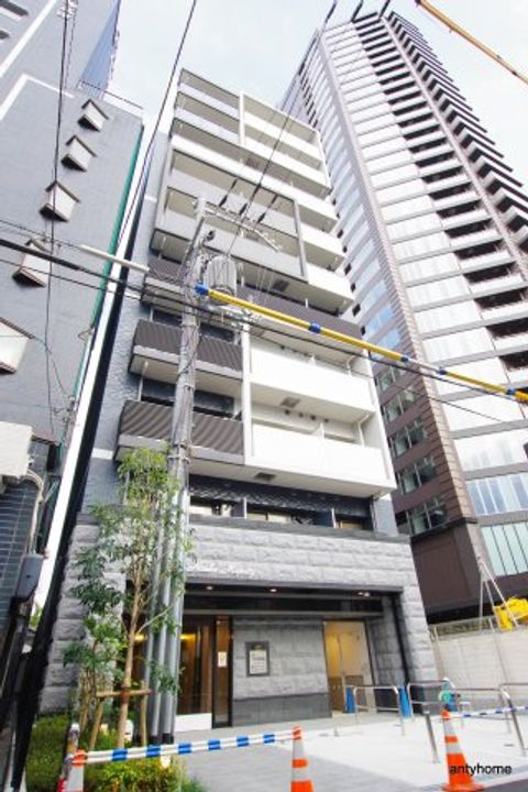 プレサンス難波マジョリティの外観