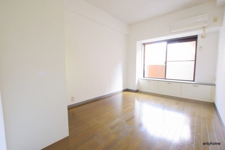 大阪府大阪市淀川区宮原2丁目(マンション)の賃貸物件の居間