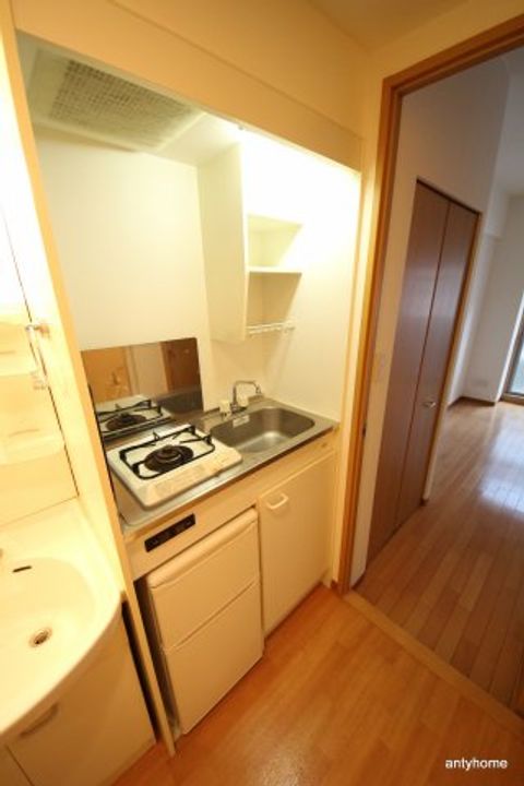 大阪府大阪市北区南森町2丁目(マンション)の賃貸物件のキッチン