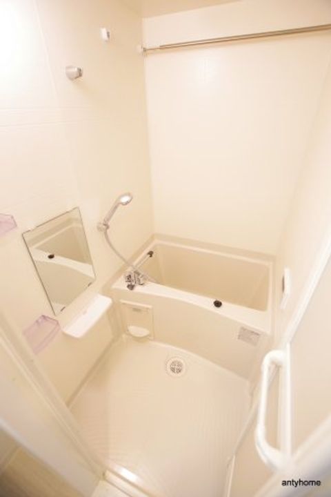 スペーシア日本橋東の風呂