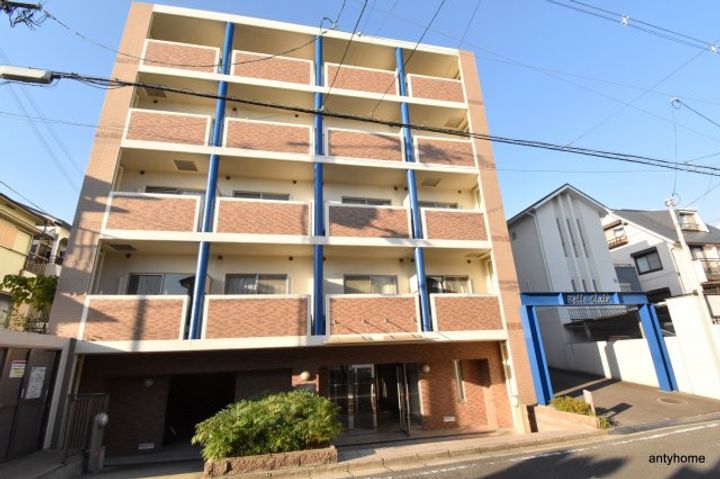 大阪府吹田市江坂町5丁目(マンション)の賃貸物件の外観