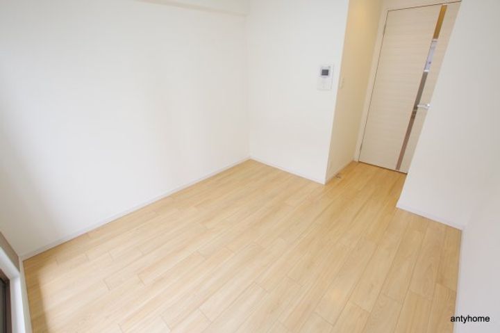 大阪府大阪市浪速区稲荷2丁目(マンション)の賃貸物件の居間