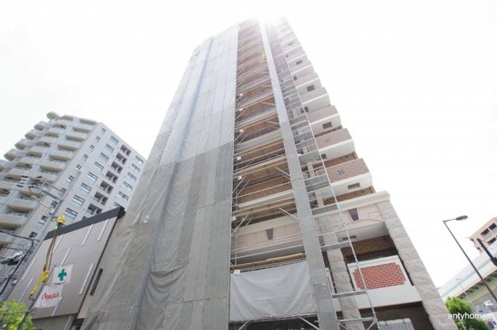 Luxe西長堀の外観