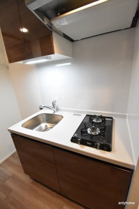 大阪府大阪市中央区和泉町1丁目(マンション)の賃貸物件のキッチン