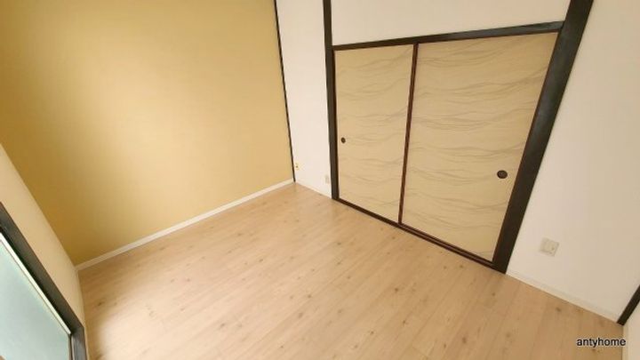 ナカジョウマンションの寝室